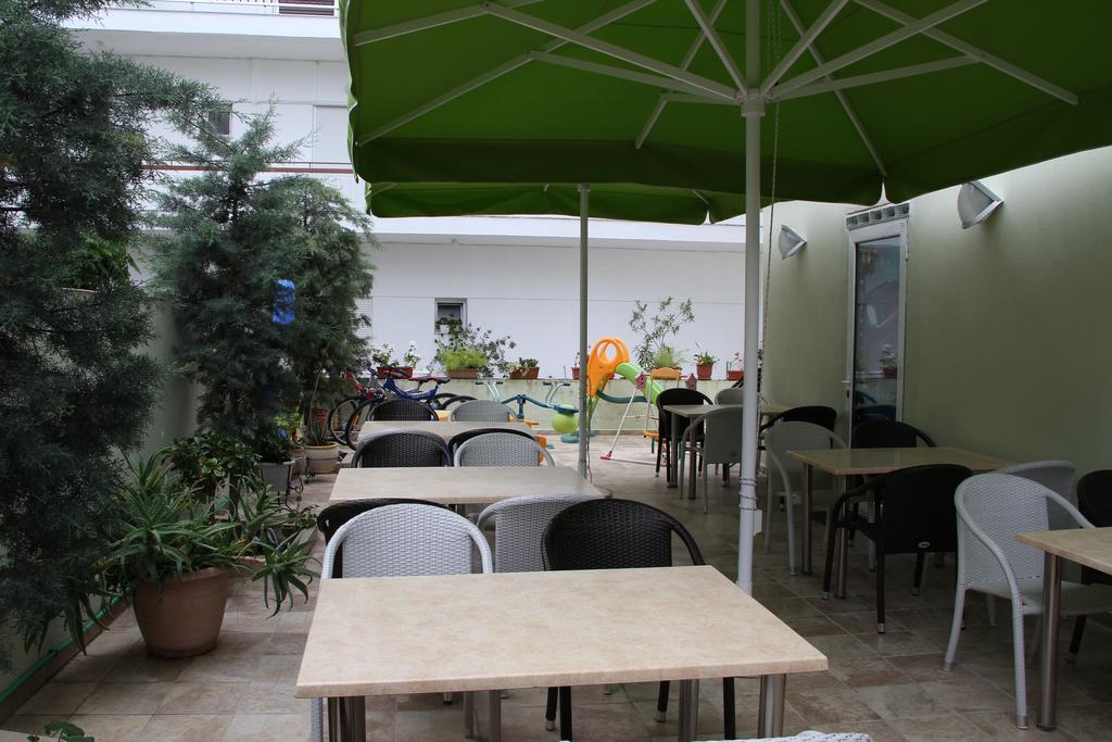 Viktoria Hotel Paralia Katerinis Bagian luar foto