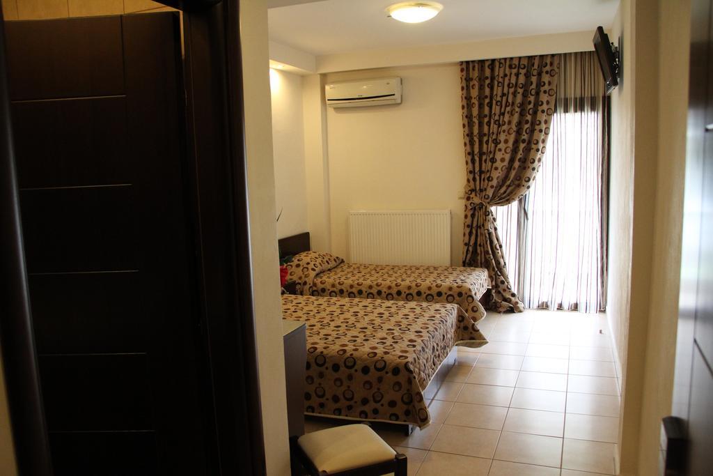 Viktoria Hotel Paralia Katerinis Ruang foto