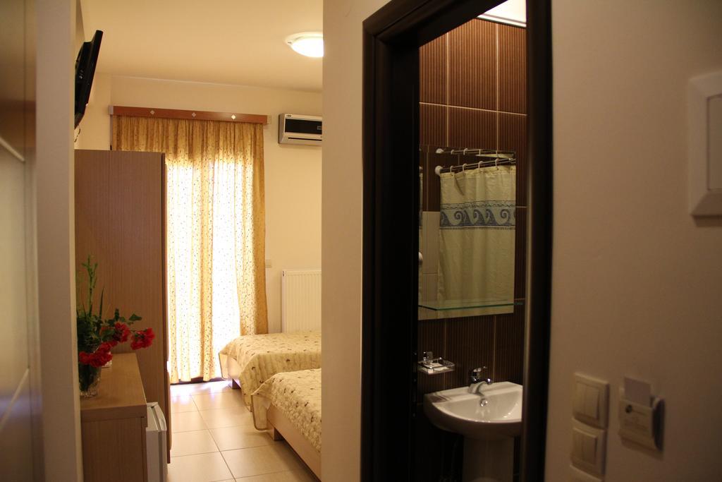 Viktoria Hotel Paralia Katerinis Ruang foto